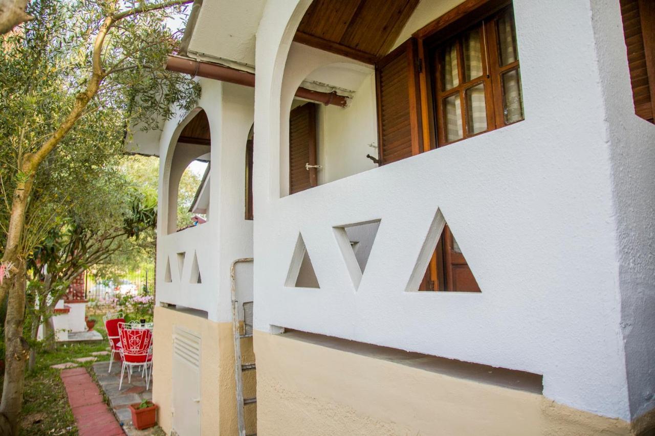 Villa Touzla Ofrínion Exterior foto