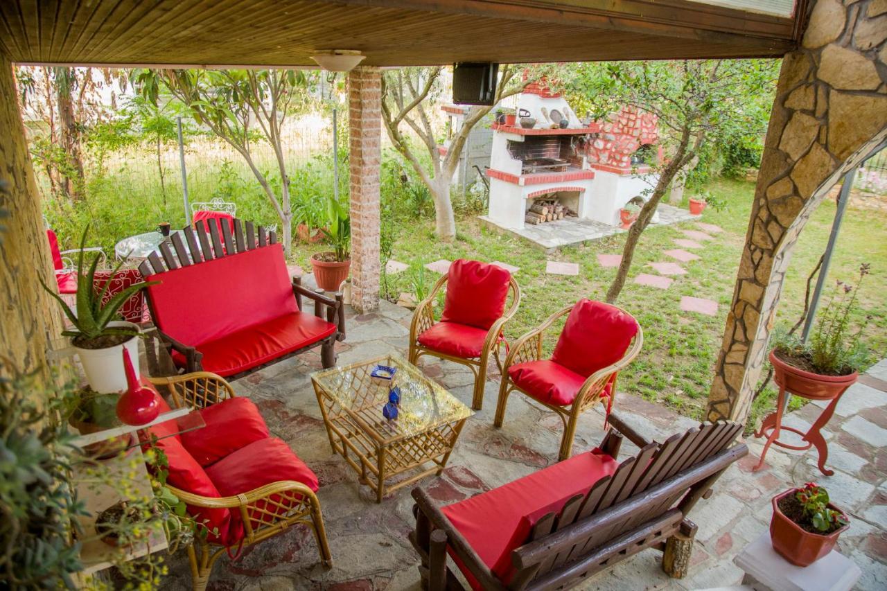 Villa Touzla Ofrínion Exterior foto